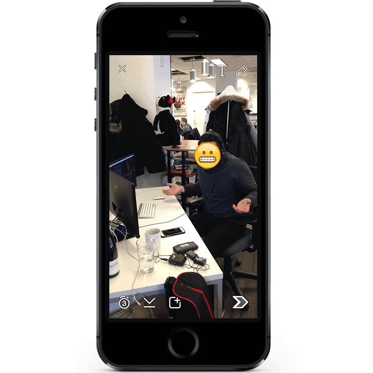 Using emojis as a Snapchat hack